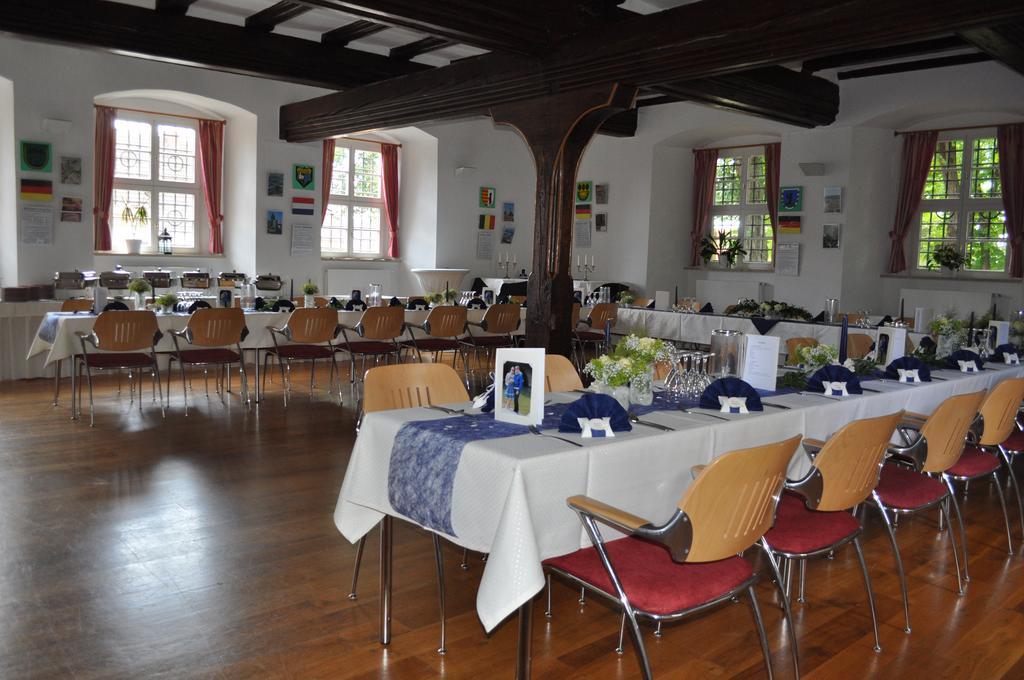 Schlosshotel Am Hainich 베링겐 외부 사진